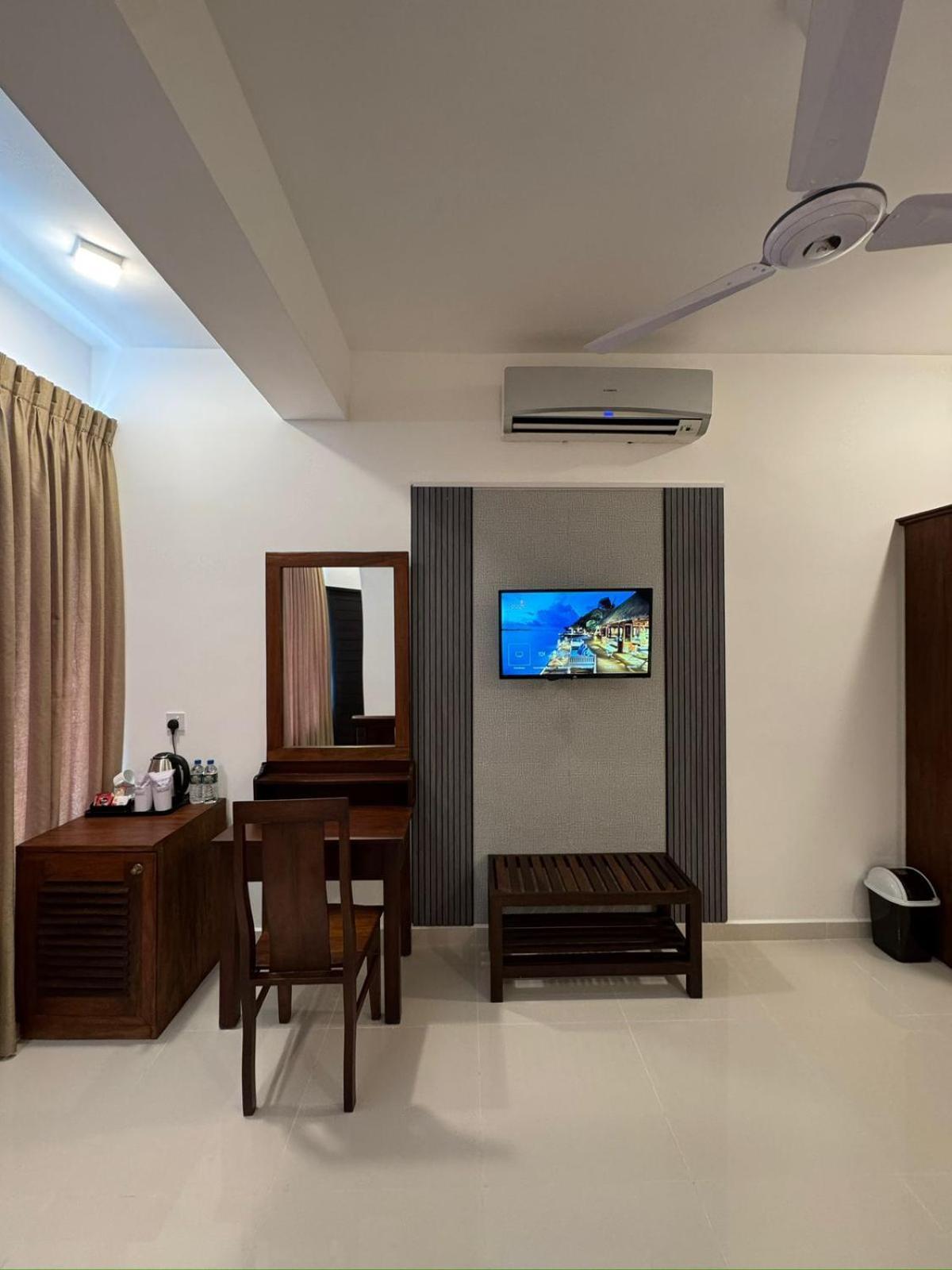 Sevonra Beach Resort Unawatuna Exterior foto